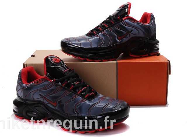 air tn noir chaussures rouges (1)